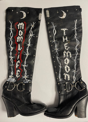 Auction:  Maria's ring worn Momlife Boots
