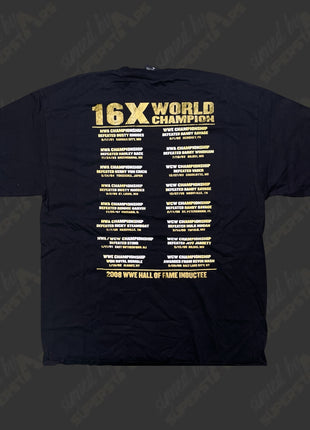 Ric Flair signed WWE T-Shirt (Size: XL)