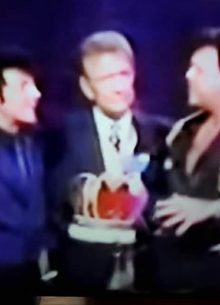 Bill Dundee signed and Ring Worn Purple Suit Jacket