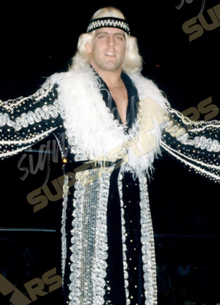 Ric Flair signed Photo #8 (w/ Beckett) *PRE-ORDER*
