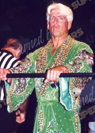 Ric Flair signed Photo #13 (w/ Beckett) *PRE-ORDER*