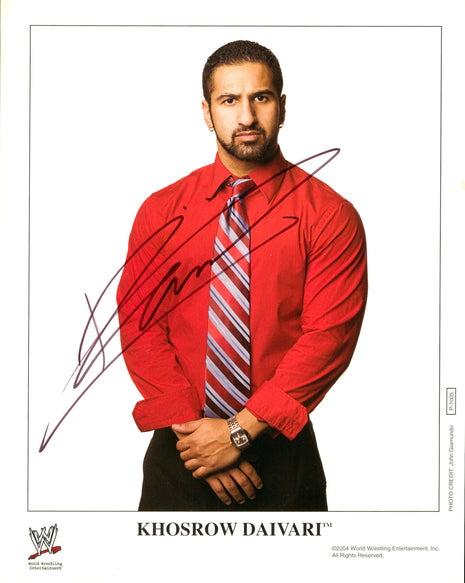 Khosrow Daivari signed 8x10 Photo