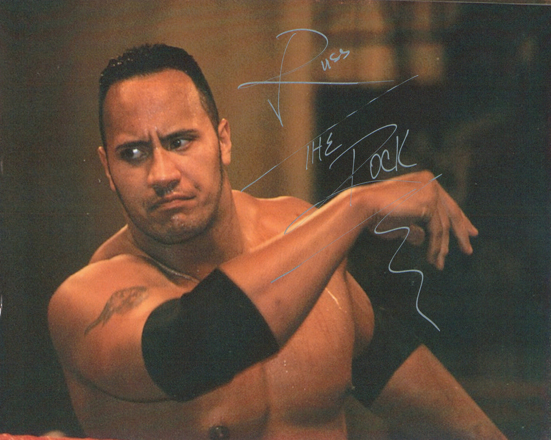 Robert Rocks Signed The Rock signed 8x10 Photo – Signed By Superstars
