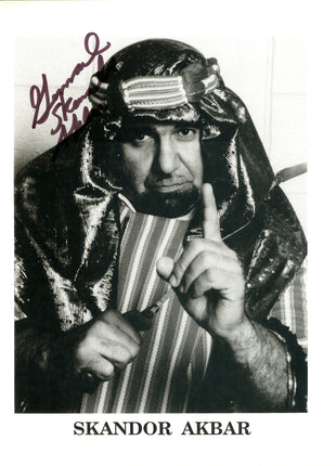 Skandor Akbar signed 8x10 Photo