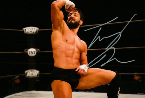 Tony Nese signed 8x10 Photo