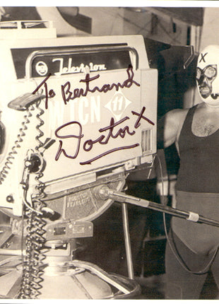 Doctor X (Dick Beyer) signed 8x10 Photo