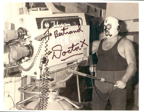 Doctor X (Dick Beyer) signed 8x10 Photo