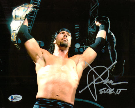 X-Pac (Sean Waltman) signed 8x10 Photo (w/ Beckett)