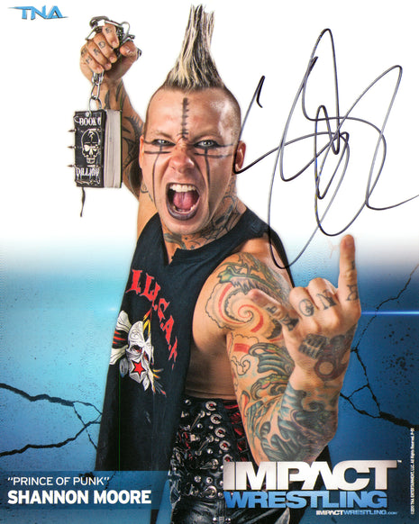 Shannon Moore signed 8x10 Photo