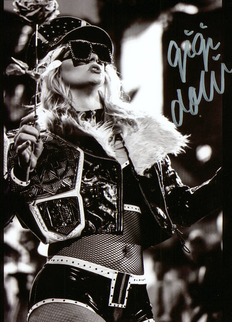 Gigi Dolin signed 8x10 Photo