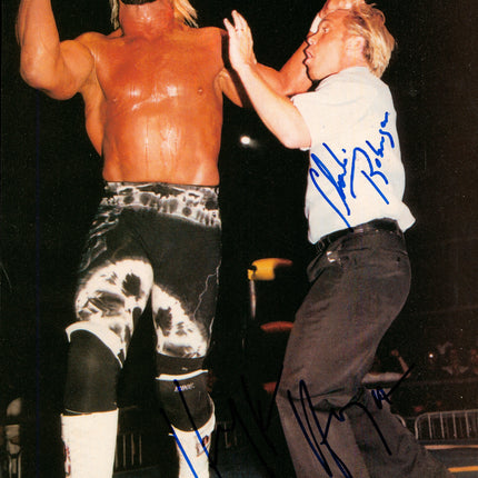 Hulk Hogan & Charles Robinson signed Magazine Page