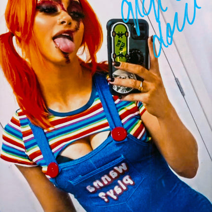Gigi Dolin signed Metallic 8x10 Photo (w/ JSA)