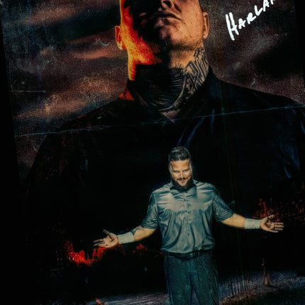 Harland signed Metallic 8x10 Photo (w/ JSA)