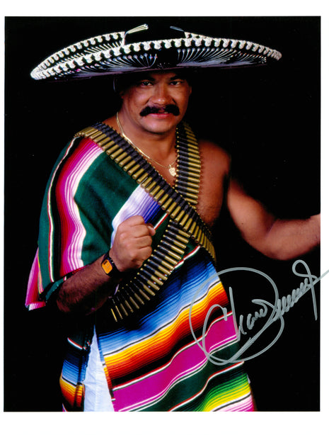 Chavo Guerrero Sr signed 8x10 Photo