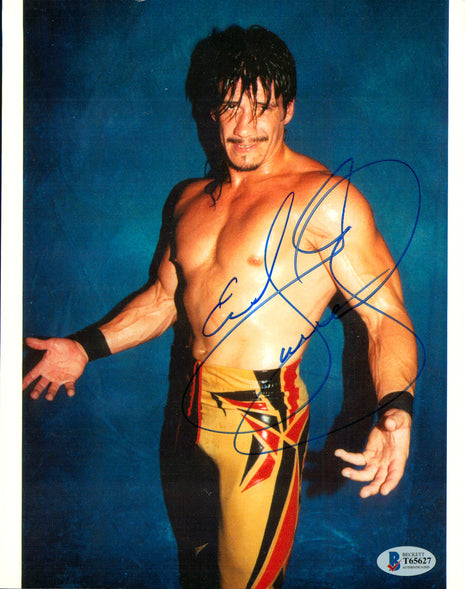 Eddie Guerrero signed 8x10 Photo (w/ Beckett)