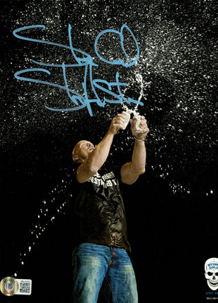 Stone Cold Steve Austin signed 8x10 Photo (w/ Beckett)
