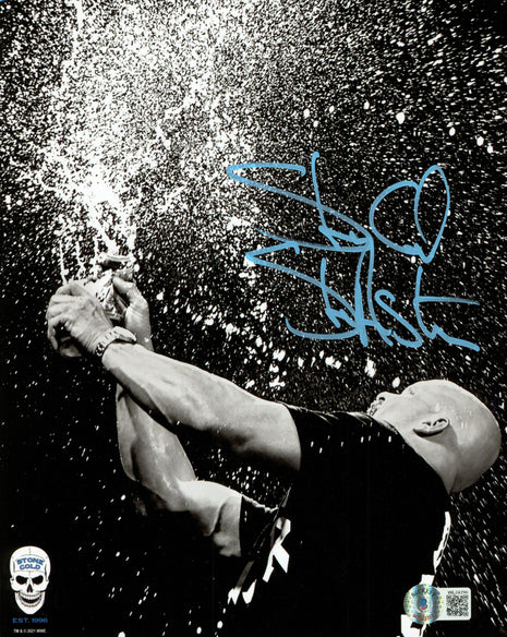 Stone Cold Steve Austin signed 8x10 Photo (w/ Beckett)