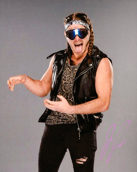 Photo 8x10 signée par Joey Janela