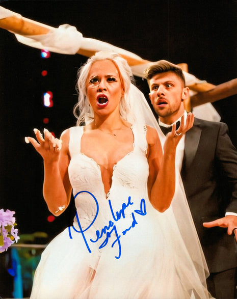 Photo 8x10 signée par Penelope Ford