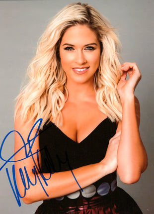 Kelly Kelly signed 8x10 Photo
