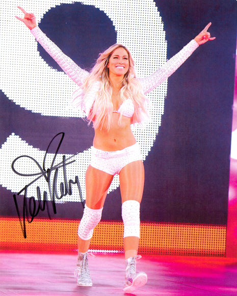 Kelly Kelly a signé une photo 8x10