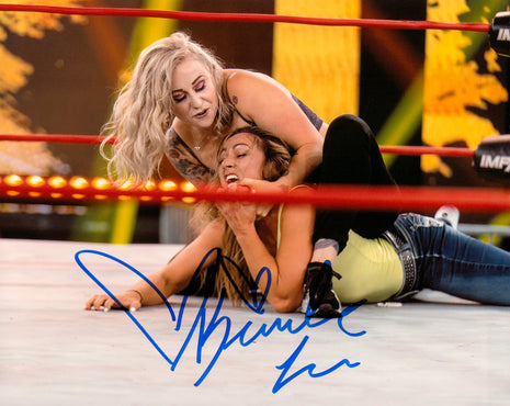 Kimber Lee signed 8x10 Photo