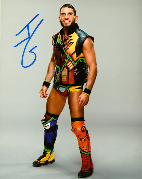 Photo 8x10 signée par Johnny Gargano