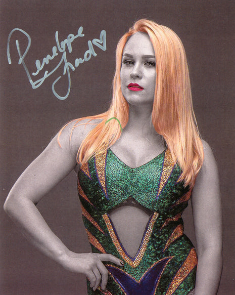 Photo 8x10 signée par Penelope Ford