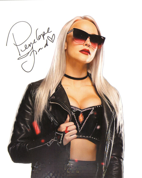 Photo 8x10 signée par Penelope Ford
