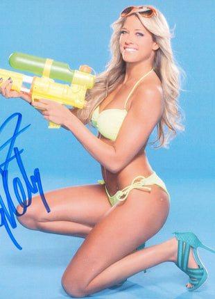 Kelly Kelly signed 8x10 Photo
