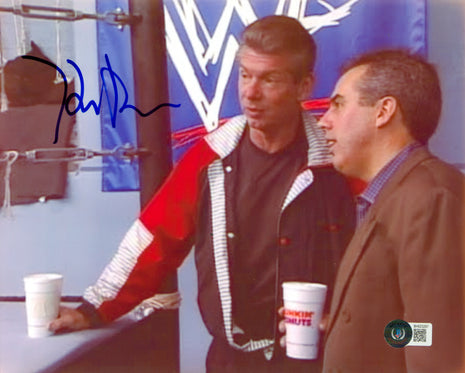 Kevin Dunn signed 8x10 Photo (w/ Beckett)