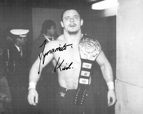 Dynamite Kid signed 8x10 Photo