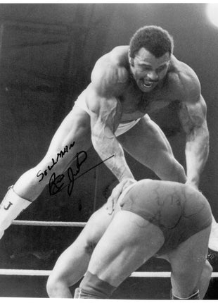Foto firmada de Rocky Johnson de 8x10