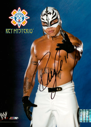 Foto firmada de 8x10 por Rey Mysterio