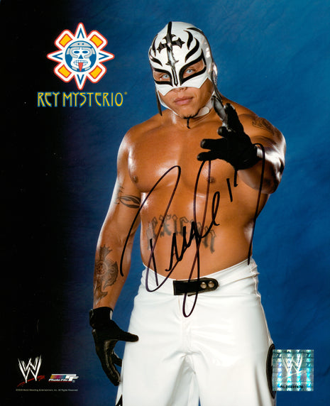 Rey Mysterio signed 8x10 Photo