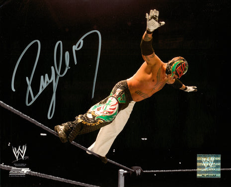 Rey Mysterio signed 8x10 Photo