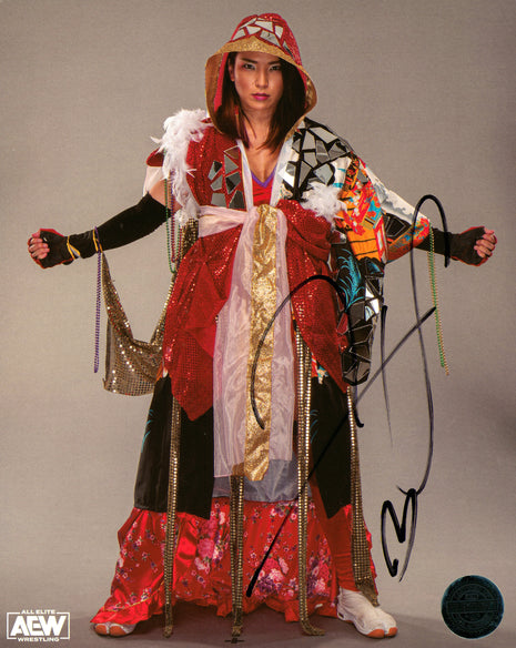 Hikaru Shida signed 8x10 Photo