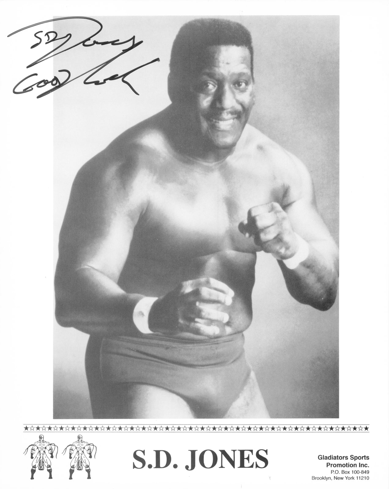 SD Jones signed 8x10 Photo – Signed By Superstars