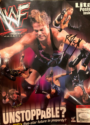 Rob Van Dam signed WWF Magazine December 2001 (w/ JSA)