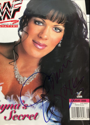 Chyna signed WWF Magazine (August 2000)
