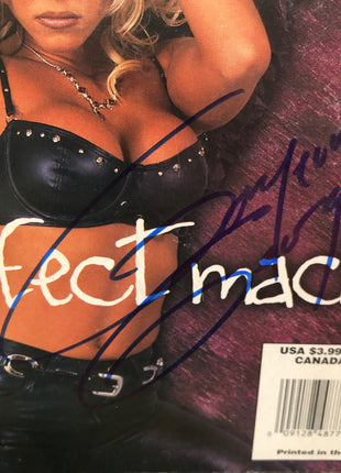 Randy Savage & Gorgeous George signed WCW Magazine June 1999 (w/ Beckett)