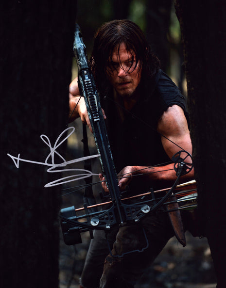 Norman Reedus (Walking Dead) signed 11x14 Photo